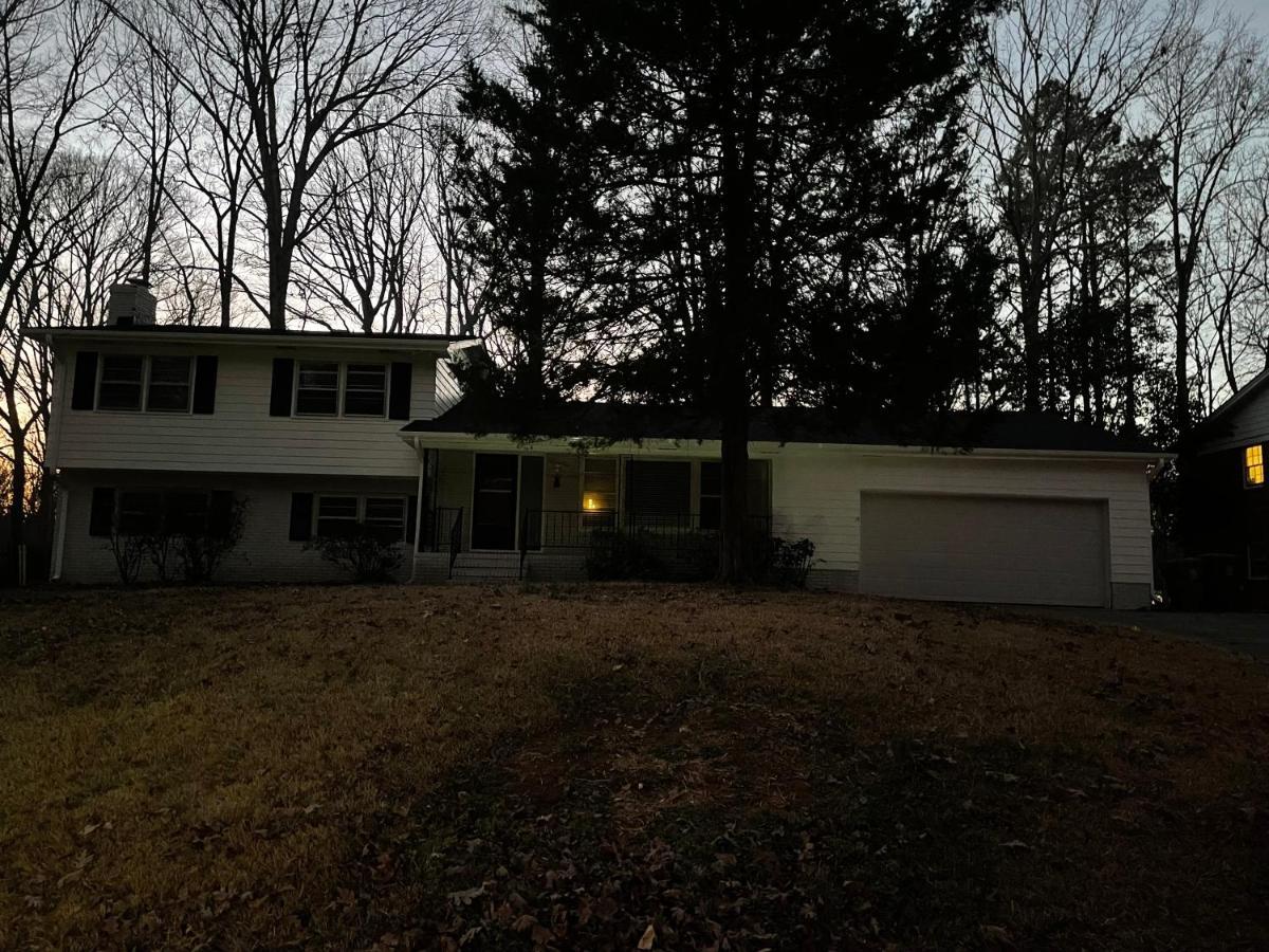 Serene Landing Place Near Downtown Cary Exterior foto